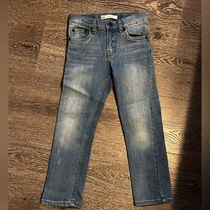 Barely worn Levi Girls Jeans - very soft with stretch size size 6